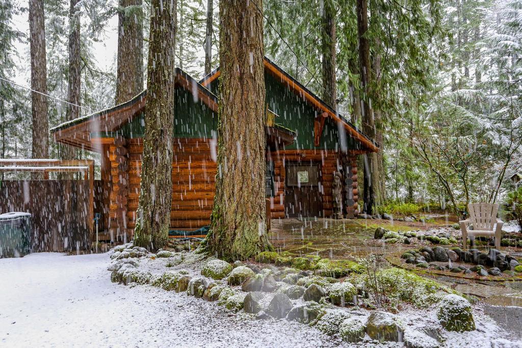 Zoe'S Log Cabin Welches Exterior photo