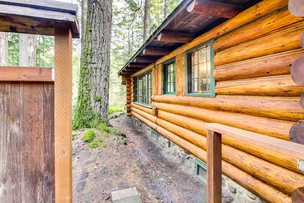 Zoe'S Log Cabin Welches Exterior photo